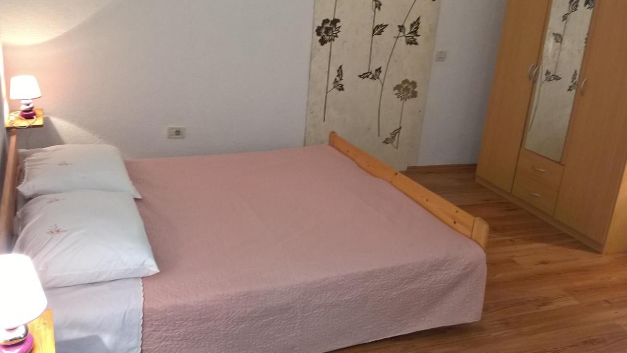 Apartment Kate Barban Dış mekan fotoğraf