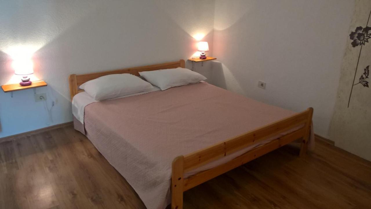 Apartment Kate Barban Dış mekan fotoğraf